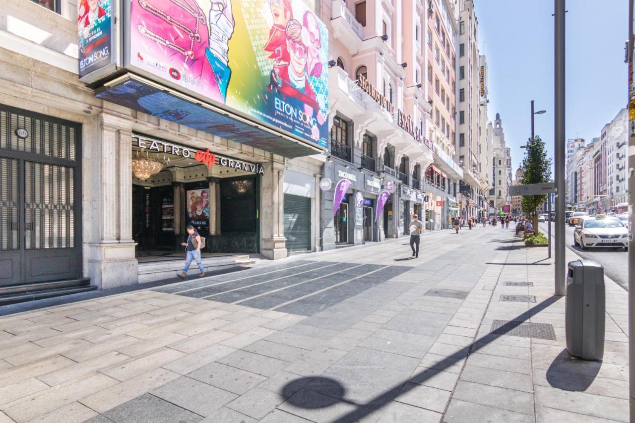 Hostal Santillan Madrid Exterior photo