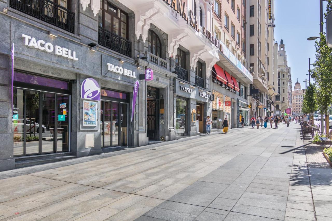 Hostal Santillan Madrid Exterior photo